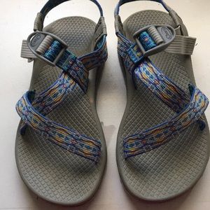 chacos